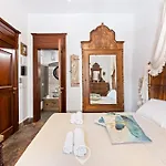 Domo Antico Borgo 3*