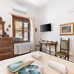Guest house Domo Antico Borgo
