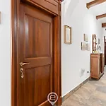 Domo Antico Borgo Guest house