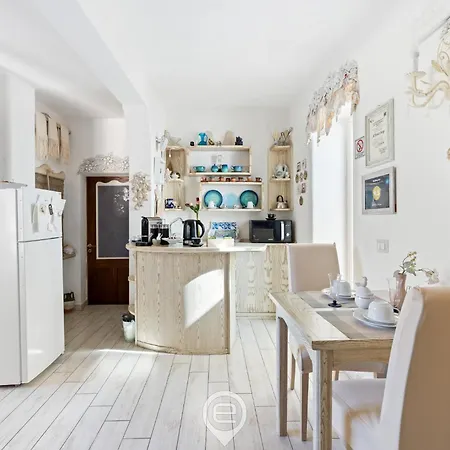 Domo Antico Borgo Guest house 3*