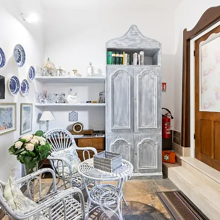Estay - Domo Antico Borgo 3*