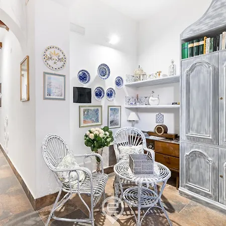 Domo Antico Borgo 3*
